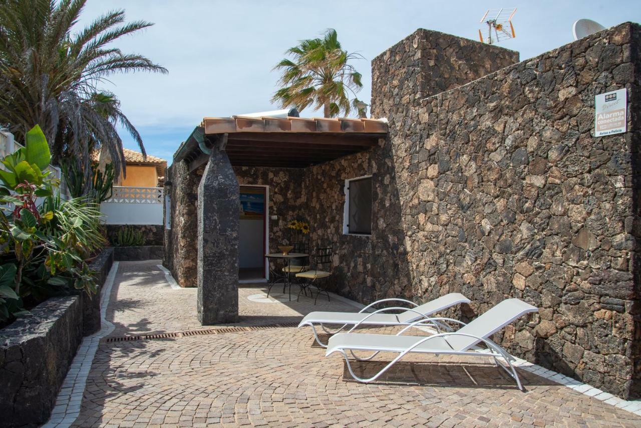 La Golondrina - Beach Froont Corralejo Extérieur photo