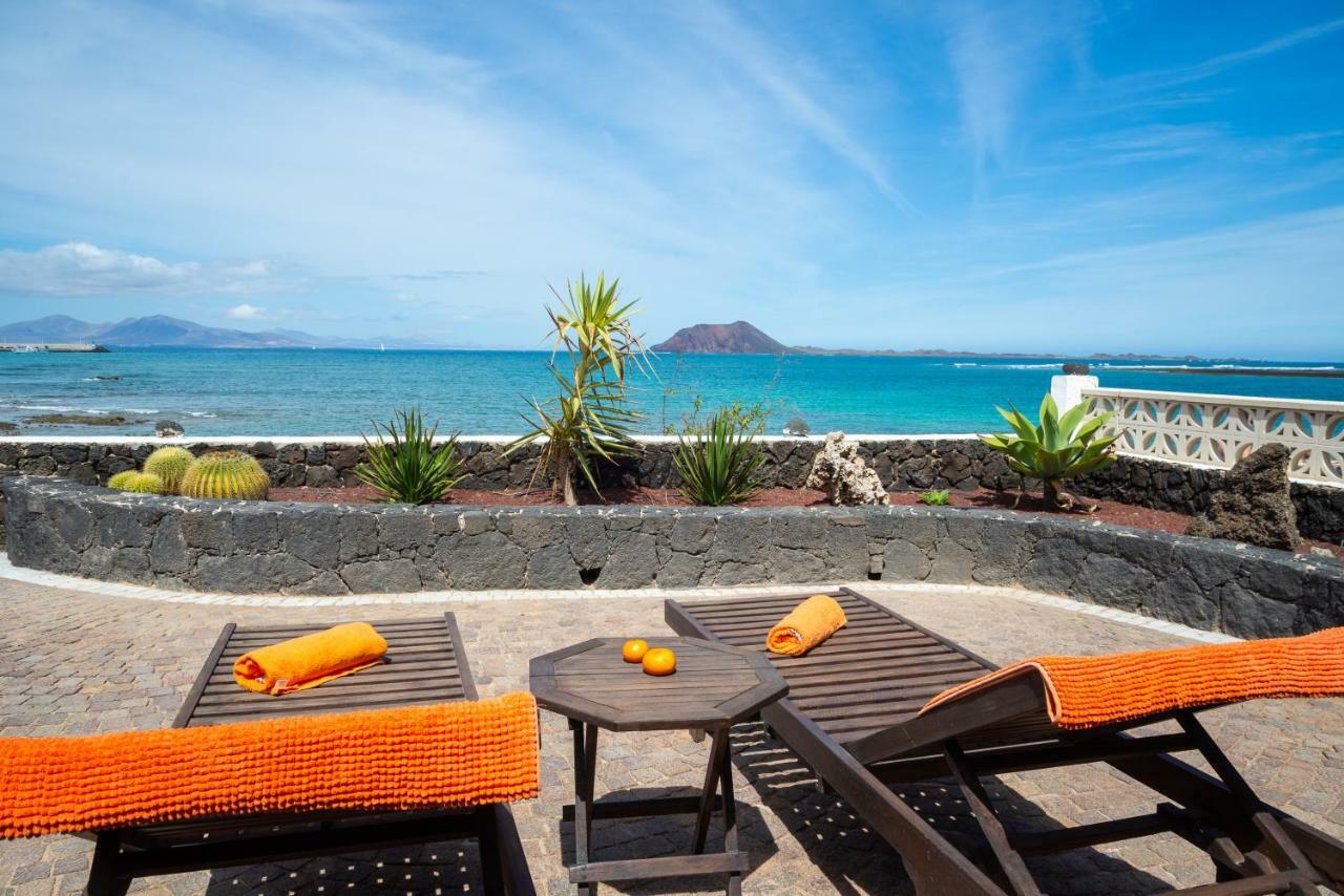 La Golondrina - Beach Froont Corralejo Extérieur photo