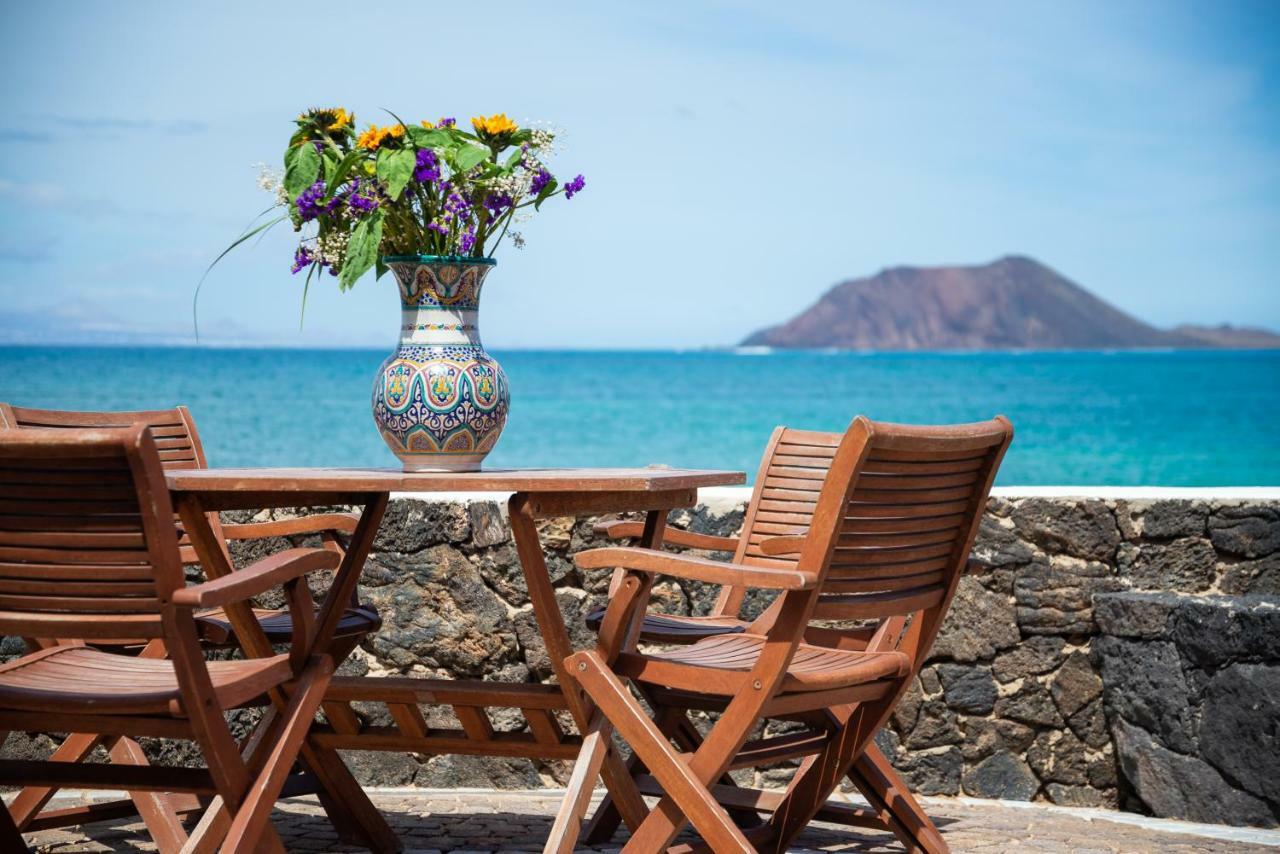 La Golondrina - Beach Froont Corralejo Extérieur photo