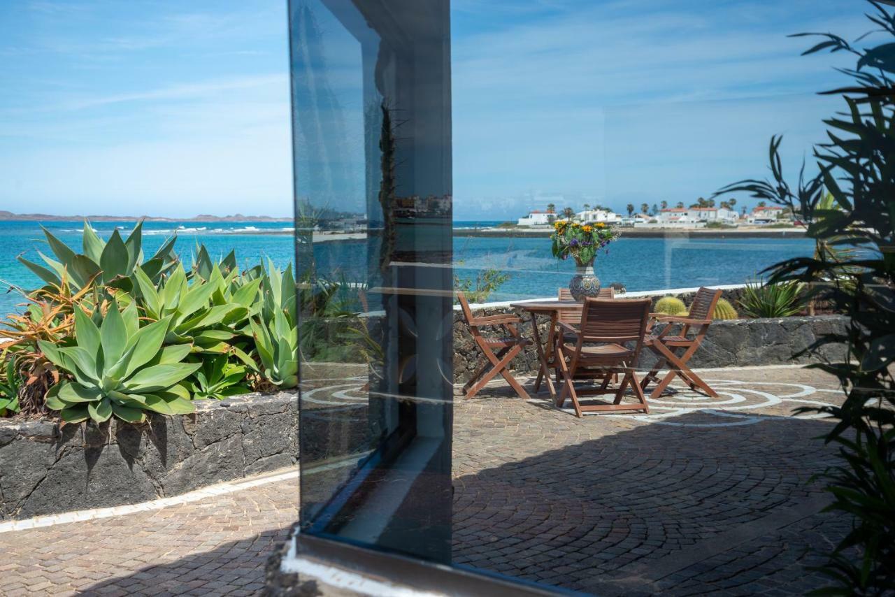 La Golondrina - Beach Froont Corralejo Extérieur photo
